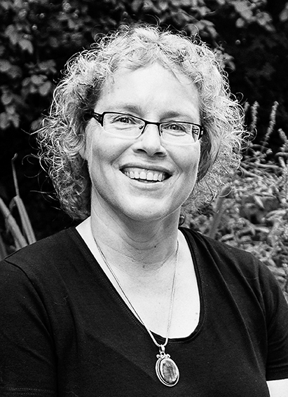 Katja Brandis