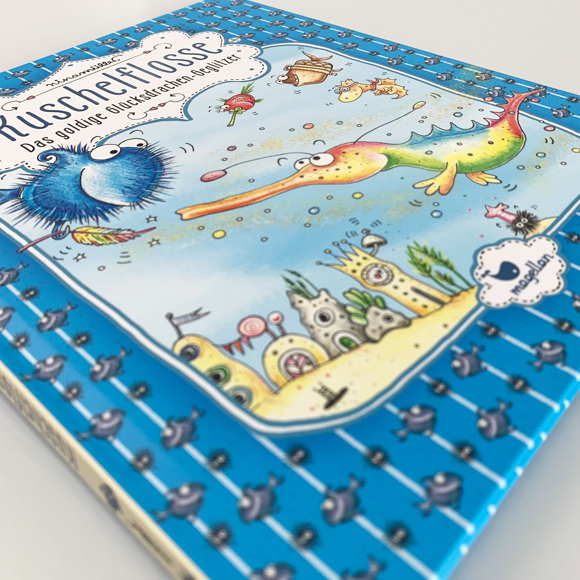 Kuschelflosse - Das goldige Glücksdrachen-Geglitzer