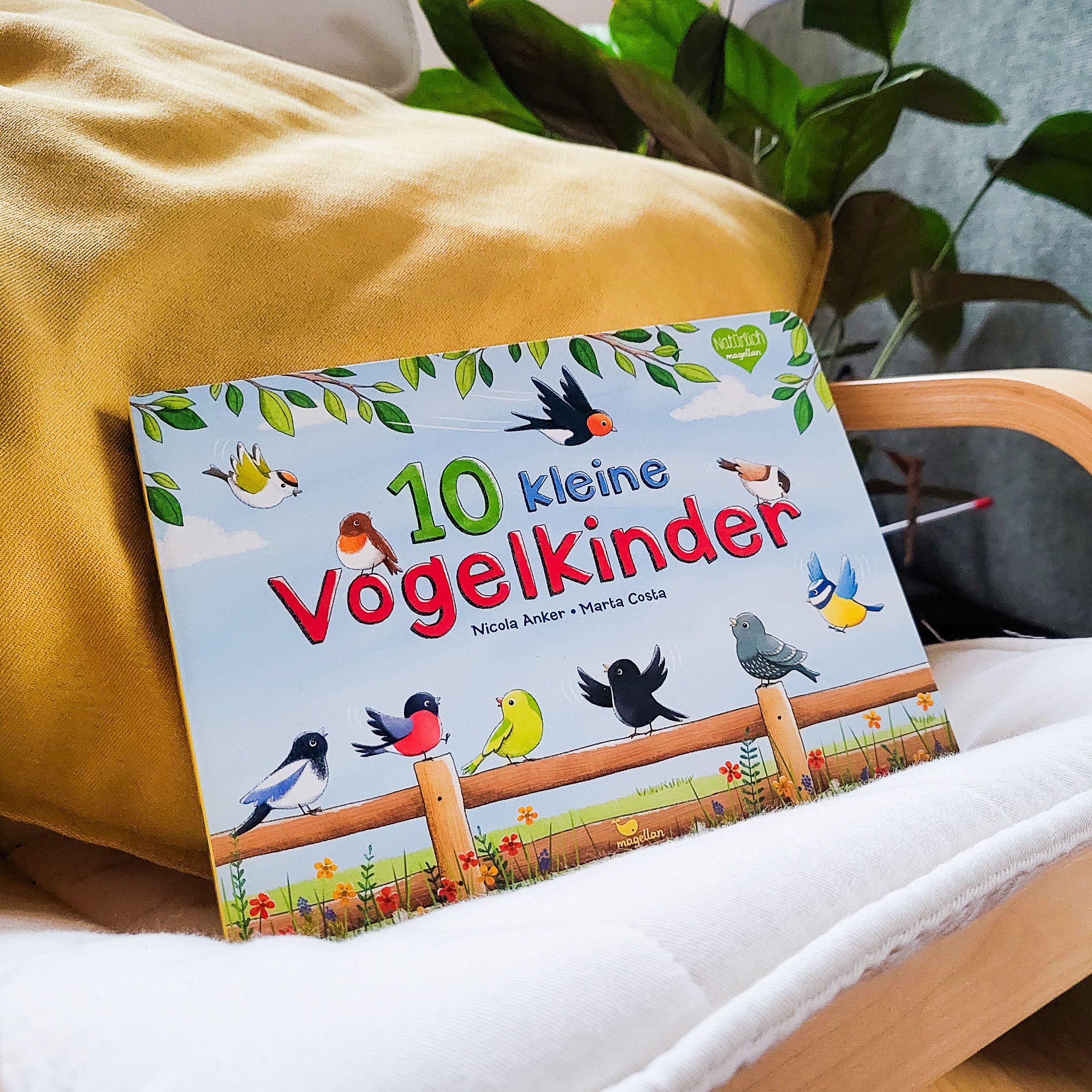 10 kleine Vogelkinder
